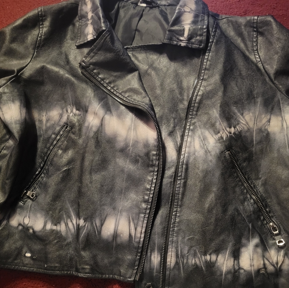 Women's black edge bleached leather jacket